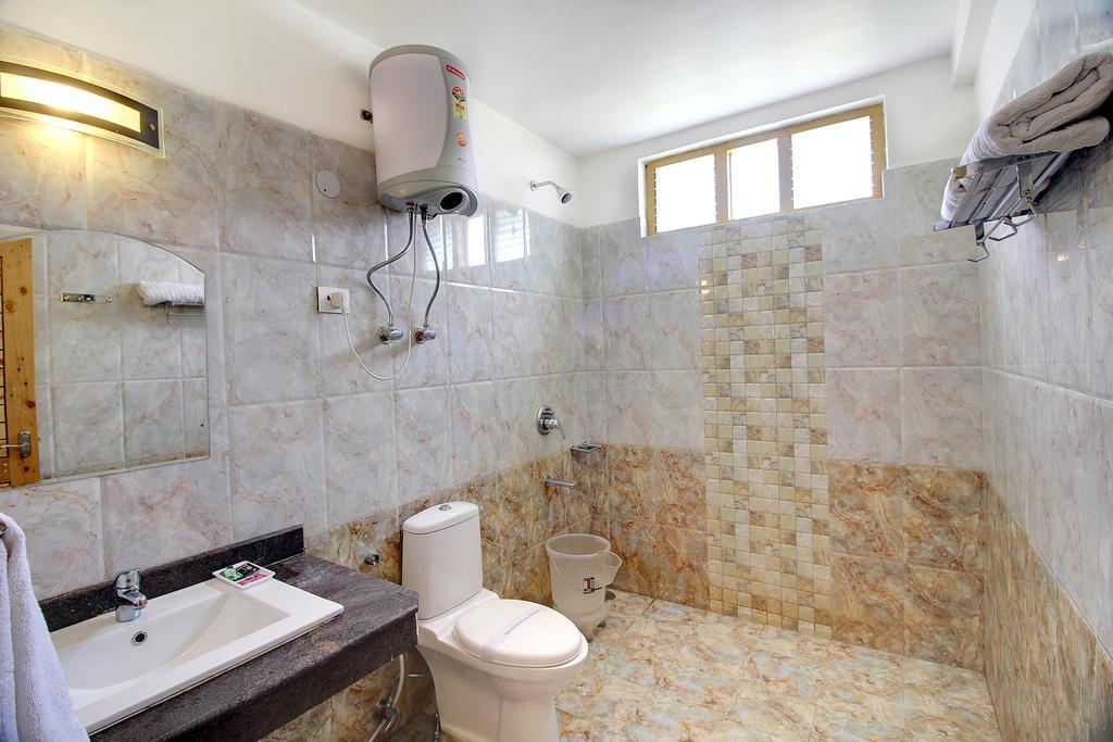 Hotel Thomas Villa Manāli Exteriér fotografie